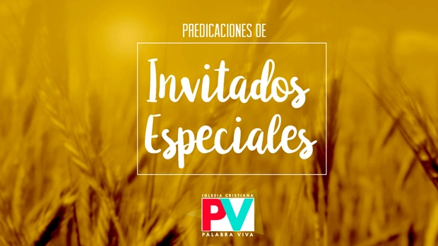 Pastor invitado predicando desde el púlpito de Palabra Viva